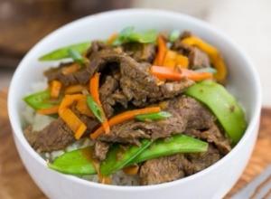 Как приготовить говядину по-китайски с овощами под изысканным соусом?